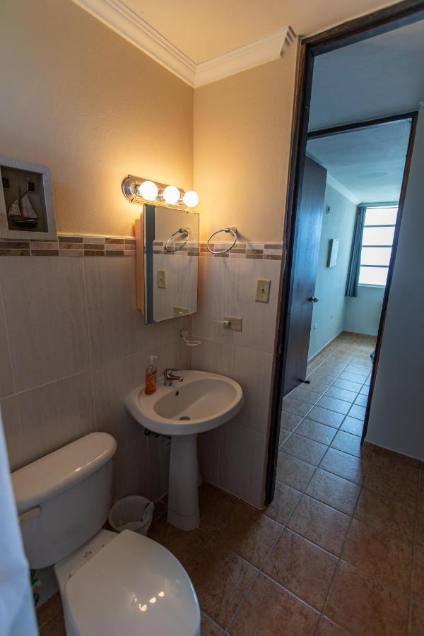 Oceanview Lighthouse Villa Маунабо Екстериор снимка